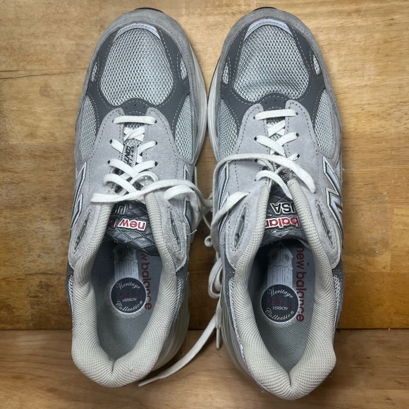 New Balance 990 v3 REFLECTIVE Made In The USA Womens Sz 10 SUEDE Running Shoes - Picture 6 of 8